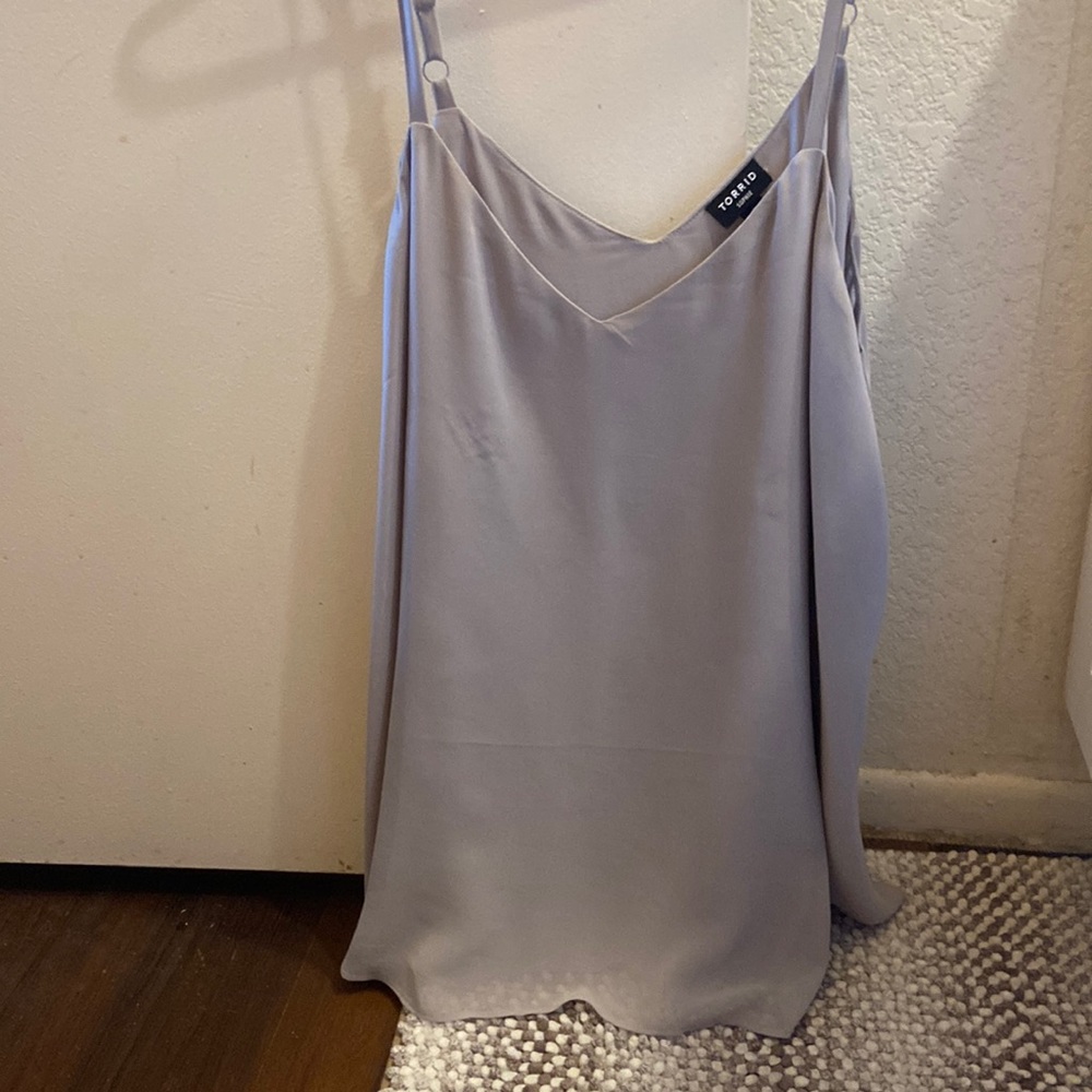 Women’s Sophie chiffon swing cami. 1x